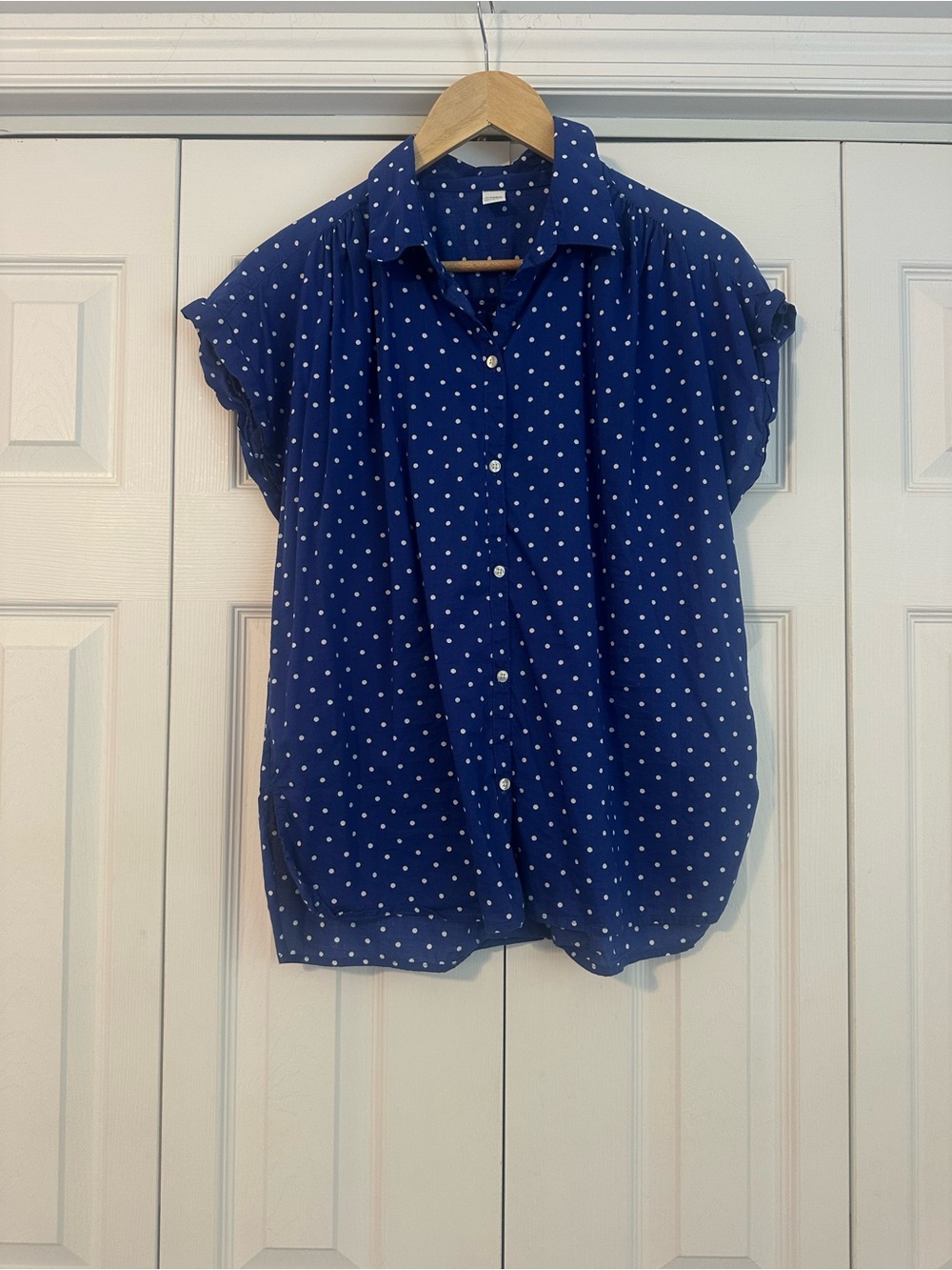 Old Navy Navy Polka Dot Button-Up Blouse, Large
